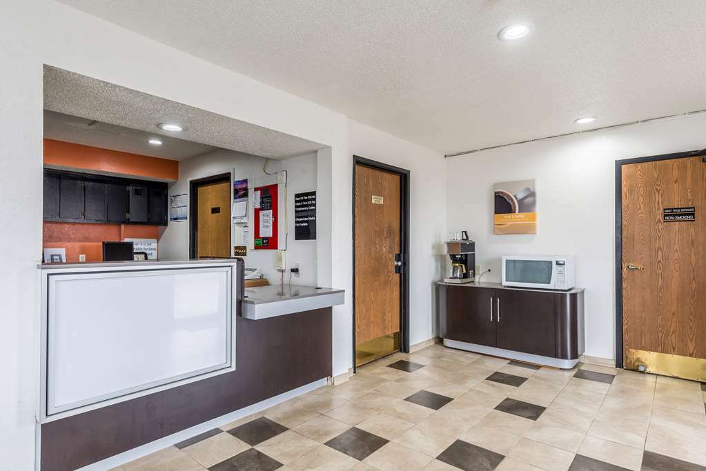 Red Roof Inn Findlay Interno foto